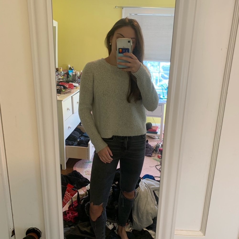 Cropped sweater!